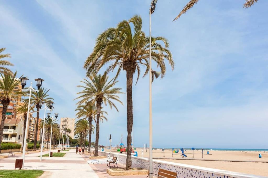 Fantastico Apartamento Junto Al Mar 瓦伦西亚 外观 照片